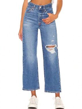 Levi's Premium Ribcage Straight Leg Jean Size 25